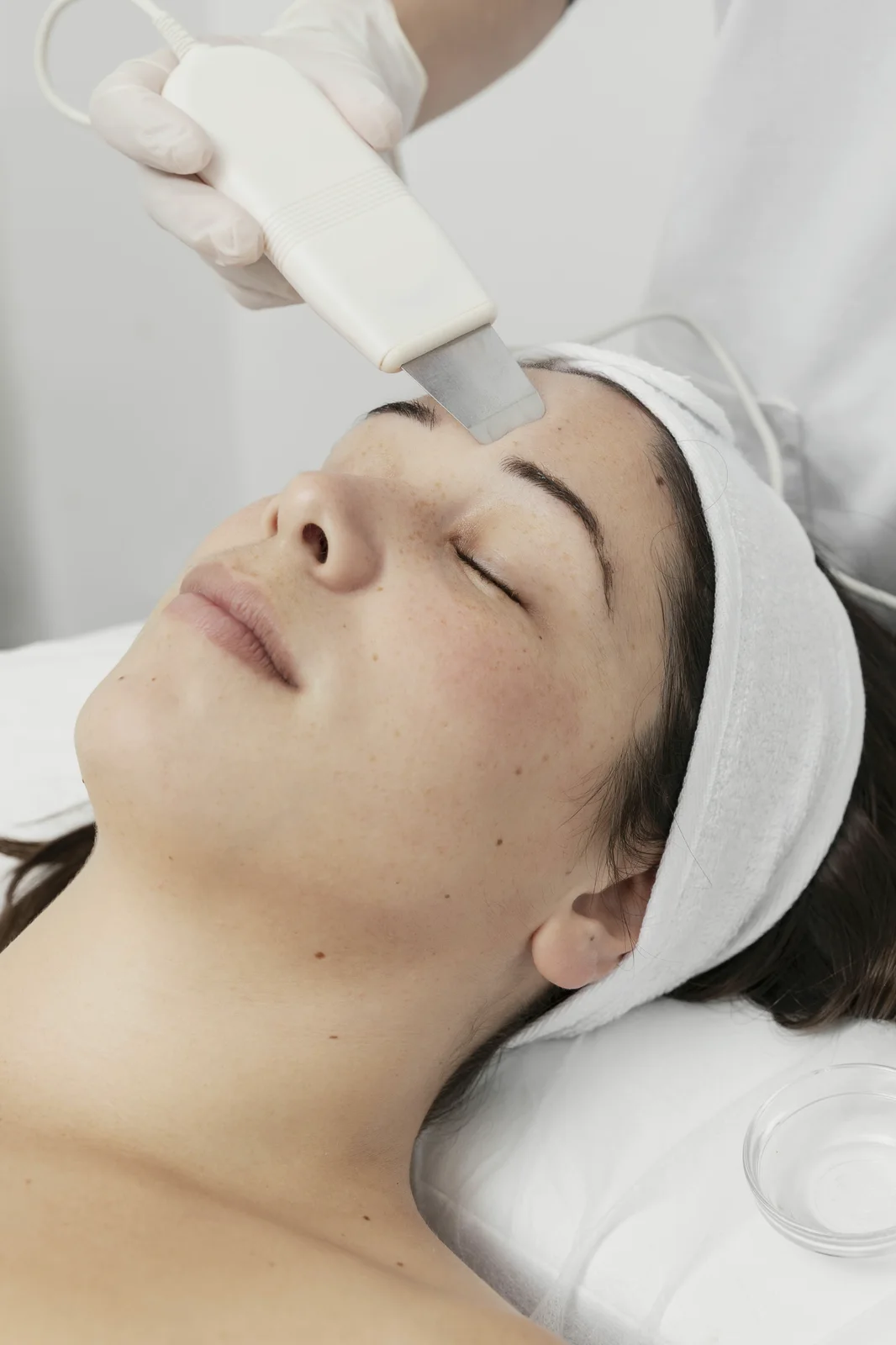 Estetik dermatoloji uygulaması